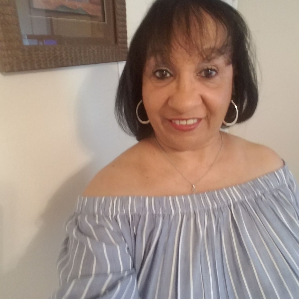 Meet your Posher, Shirley